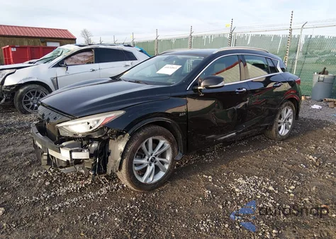 2017 Infiniti Qx30 Premium z USA, uszkodzony, nr VIN SJKCH5CP3HA016515